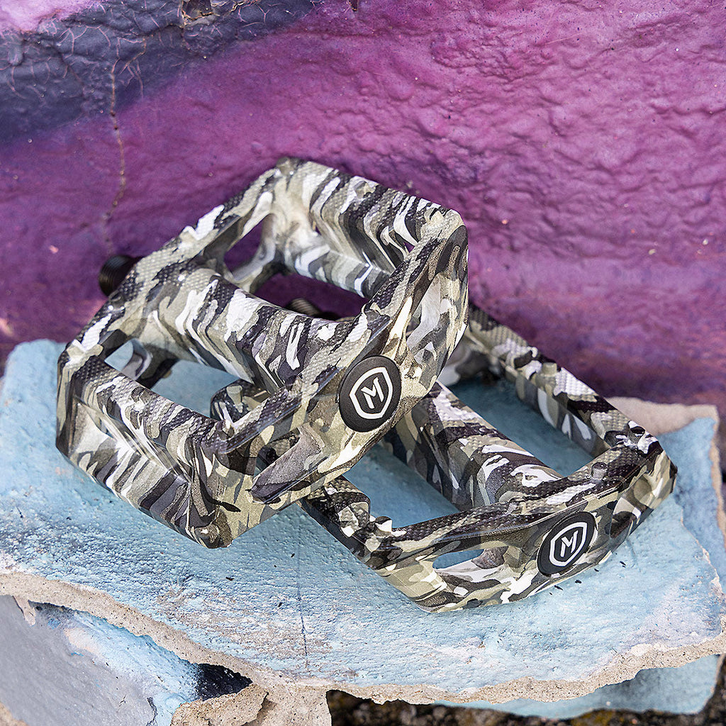 Arctic camo pedals!