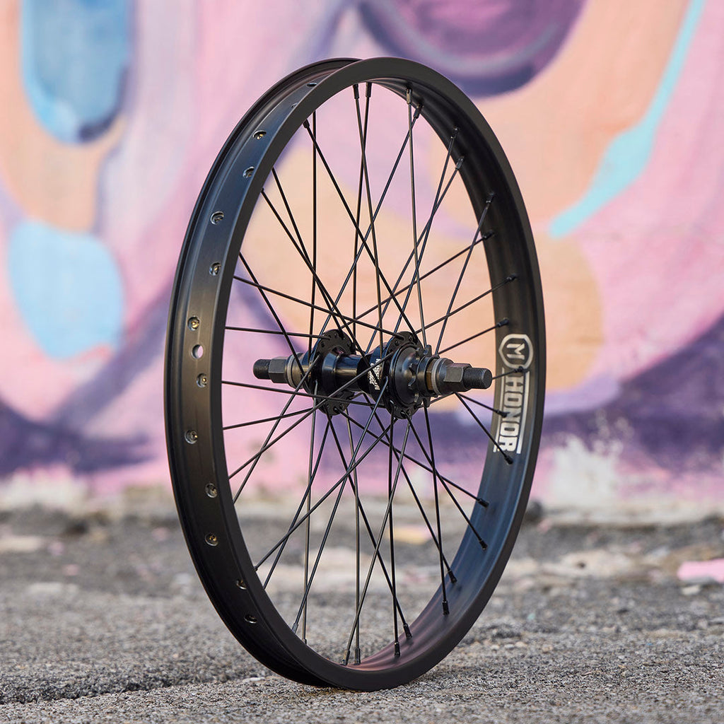 Can't go wrong with this cassette wheel!